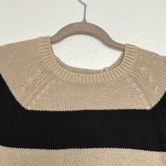 LOFT beige knitted sweater with navy blue in thick stripes size SP - Picture 3 of 8